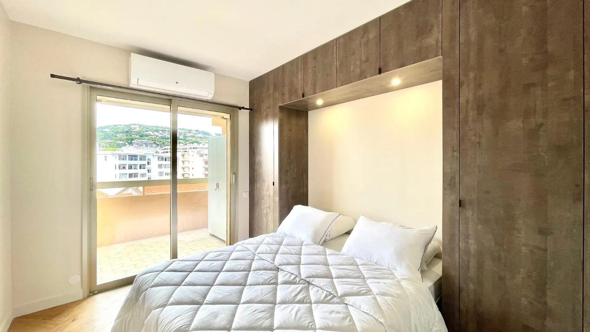 Astoria Luxury Apartment- 3 Bathrooms Cannes