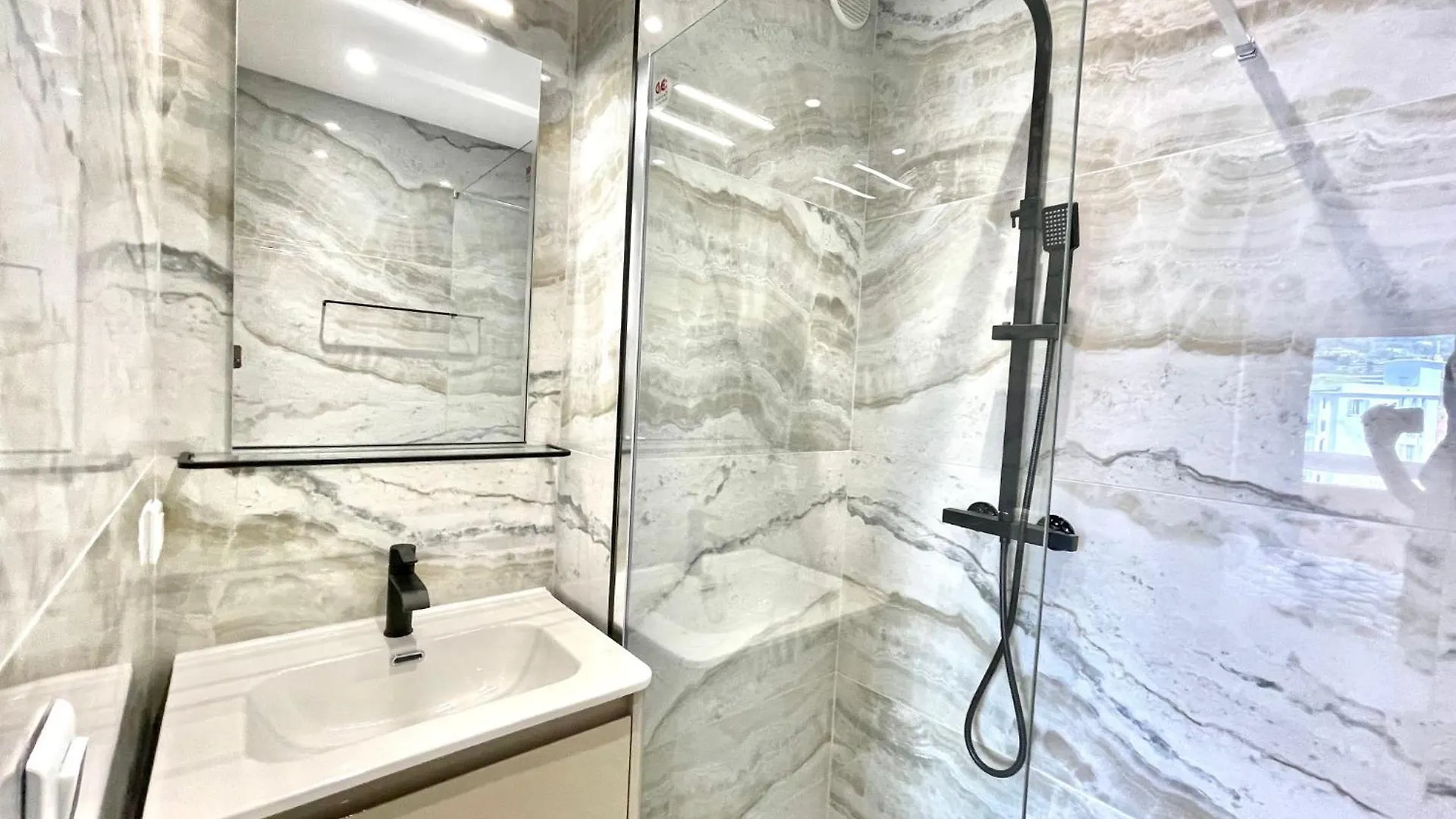 Apartment Astoria Luxury Apartment- 3 Bathrooms Cannes