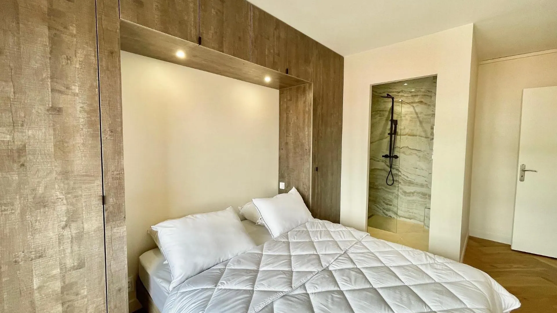Appartamento Astoria Luxury Apartment- 3 Bathrooms Cannes